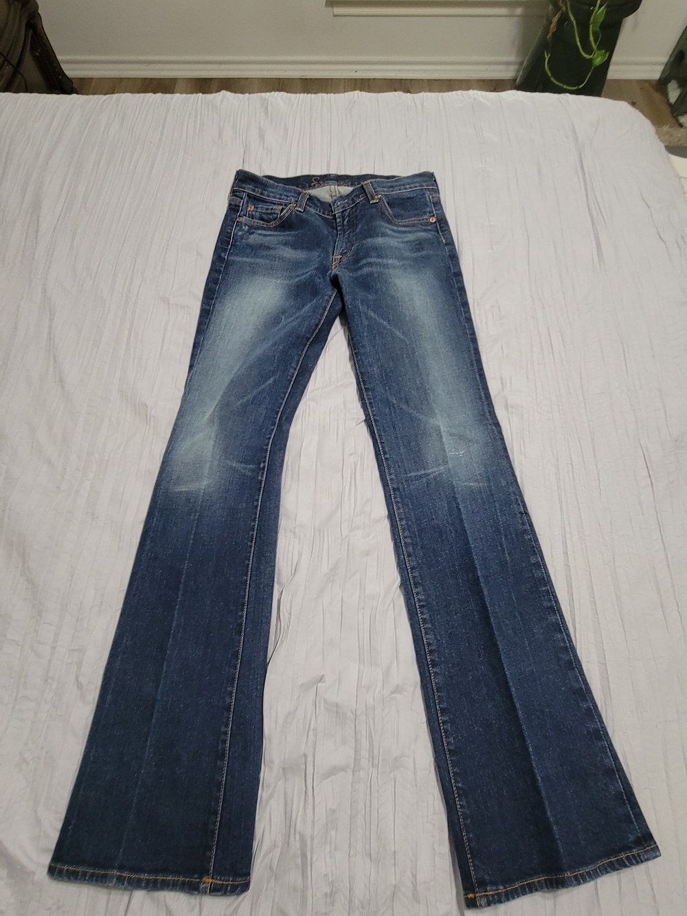 Vintage Y2K Seven7 Women's Dark Blue Boot Cut Jeans